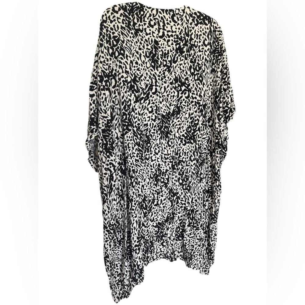 Scoop Black and White Animal Print One Size Lightweight Kimono, Women’s Sz M/L - Picture 5 of 16